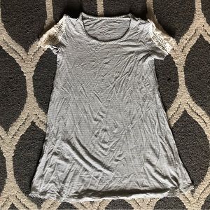 Art Class girls stripped dress with crochet shoulder/sleeve - size 7/8